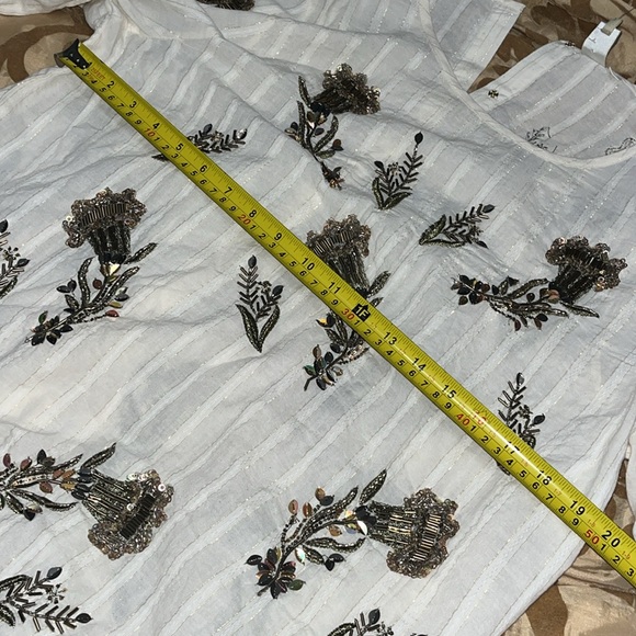 ๐๐๐น๐๐โข ANTHRO x They See You Vibesโฆ - Picture 4 of 8